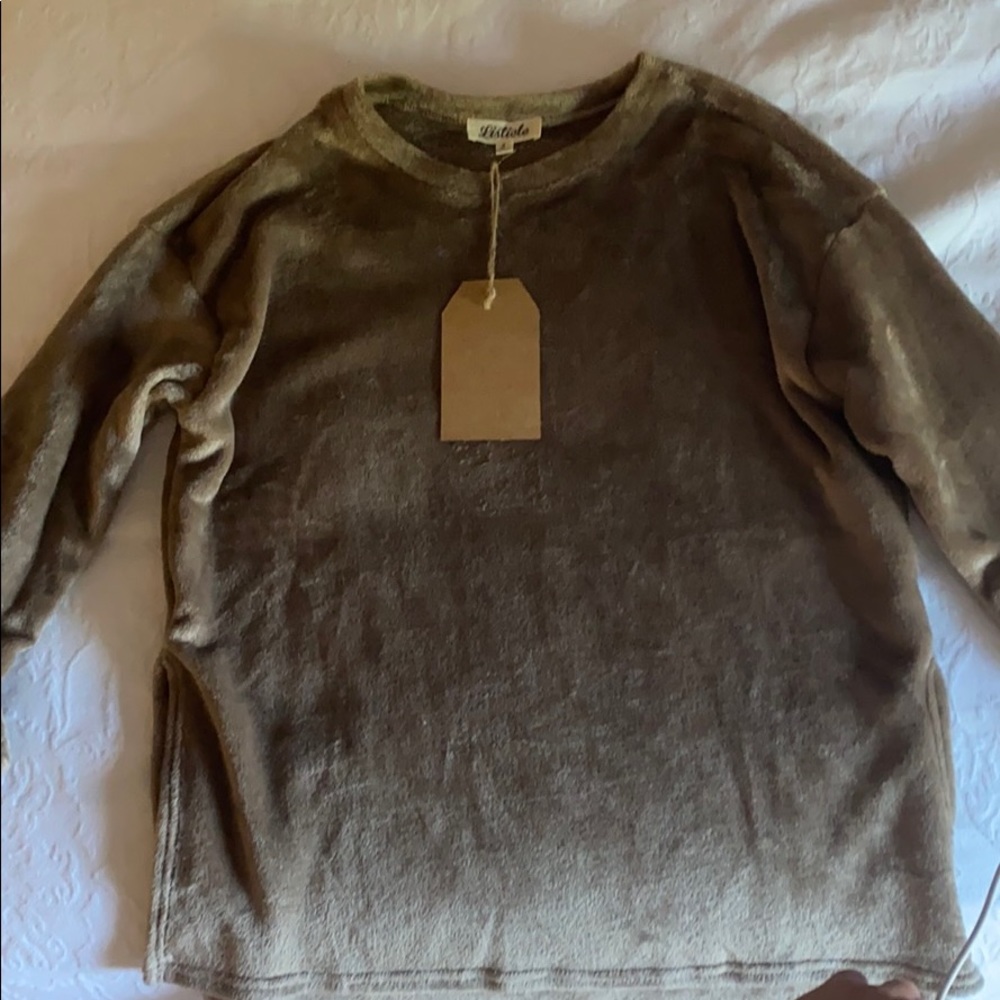 Long sleeve sweater